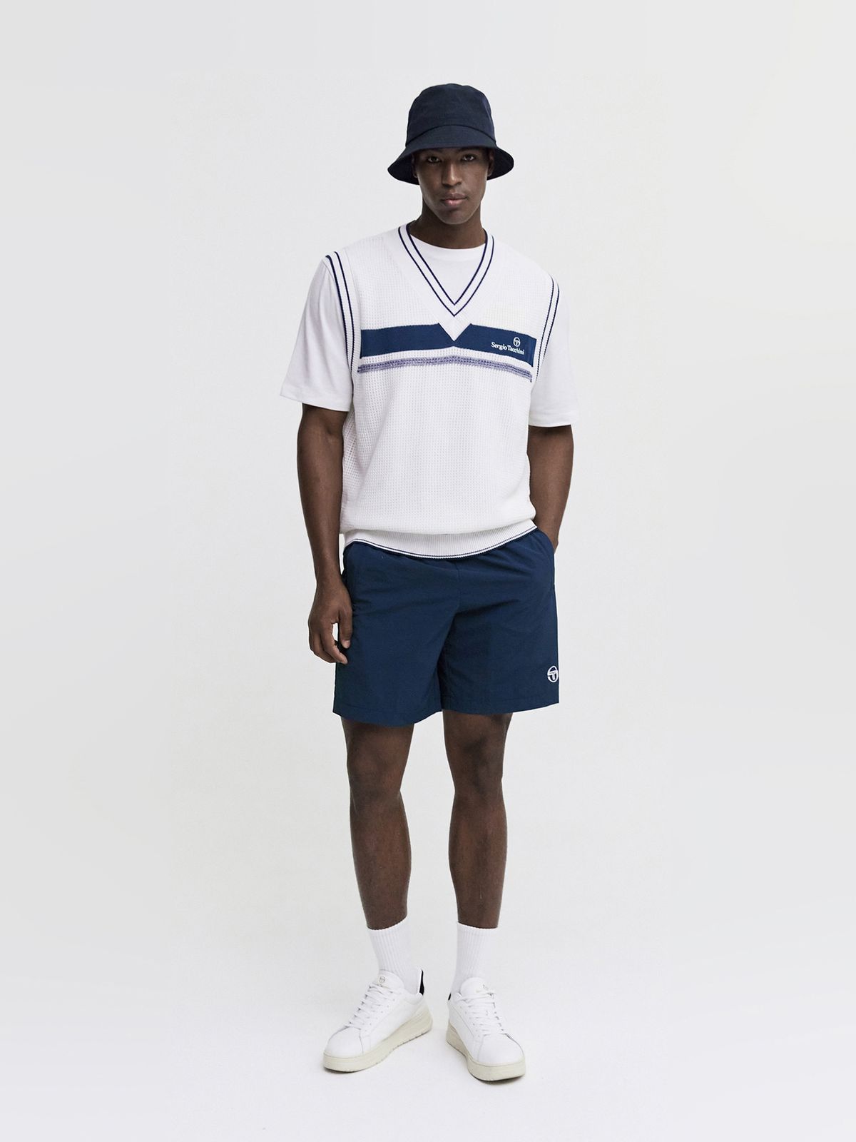 세르지오 타키니(SERGIO TACCHINI) M 다마린도 컬러블록 브이넥 스웨터 베스트 (White)