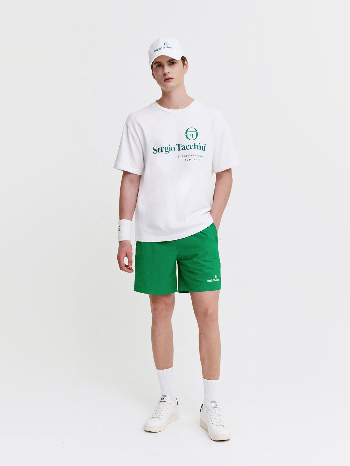 세르지오 타키니(SERGIO TACCHINI) M 모던 CP 로고 라운드넥 반팔 맨투맨 (White)