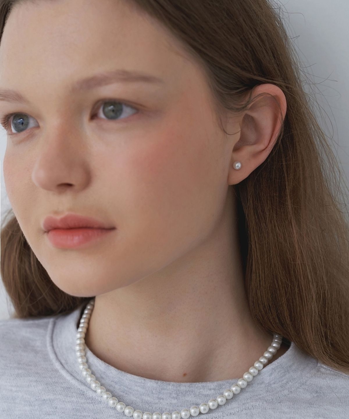 러브미몬스터(LOVE ME MONSTER) Shiny Soft Slim Pearl Necklace