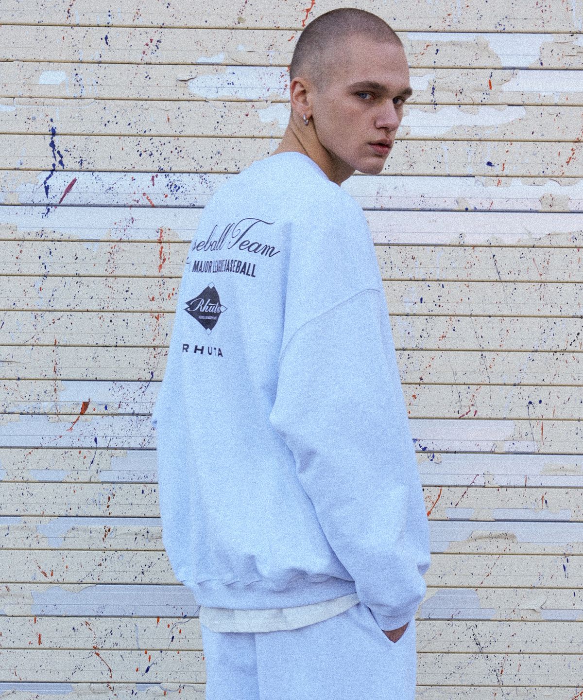 콘치웨어(CONCHWEAR) Signature Logo Oversized Fit Sweatshirt (3color)