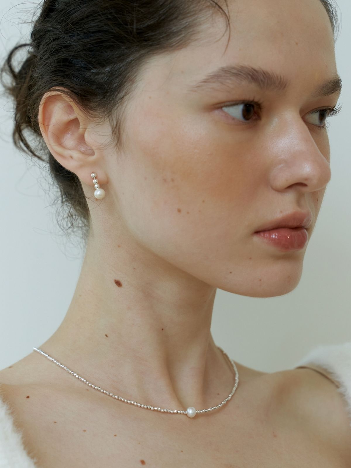 러브미몬스터(LOVE ME MONSTER) Hematite & Pearl  Necklace