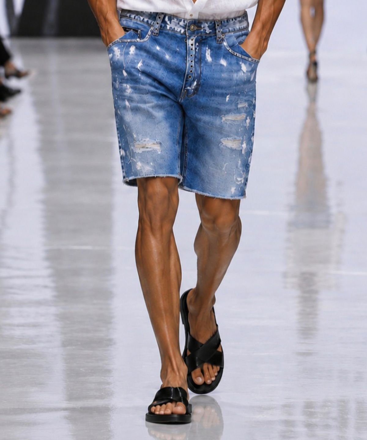 스트라이크(STRIKE) Splash Wash Denim Damage Shorts