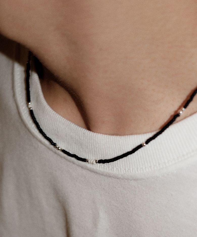 러브 스키니 비즈 네크리스 블랙 (M)