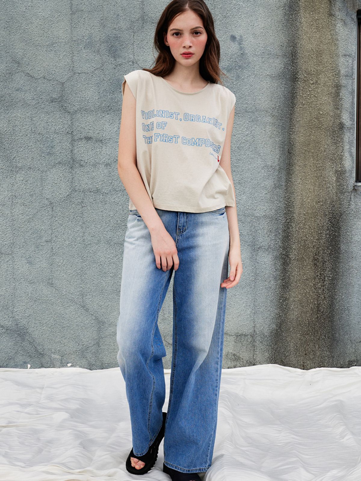 쏘리, 투 머치 러브(SORRY, TOO MUCH LOVE) Elgars Jobs Cotton Sleeveless Tee_Beige