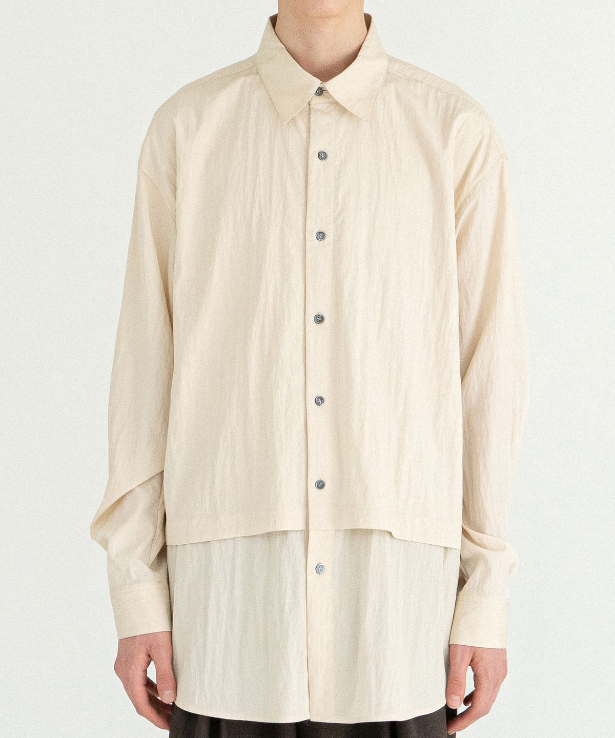 우석(WOOSUK) Layered Shirt (Cream)
