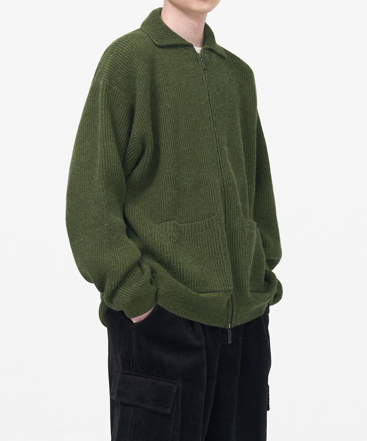 토피(TOFFEE) 카라 투웨이 집업  니트 (GREEN)