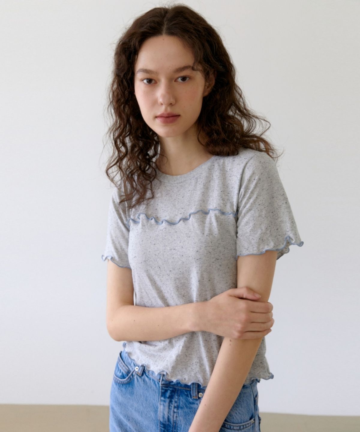 어나우트(UNNOUT) WAVE LINE COOKIE T-SHIRT - SKY