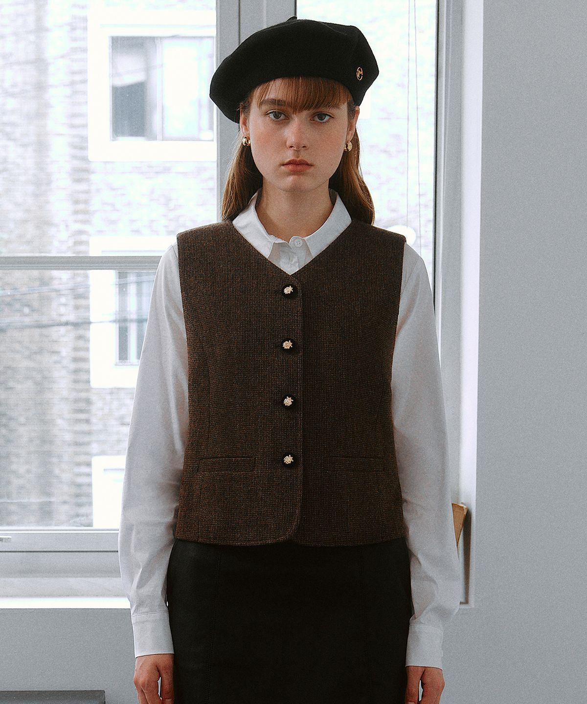 로라로라(ROLAROLA) CHECK SINGLE VEST BROWN