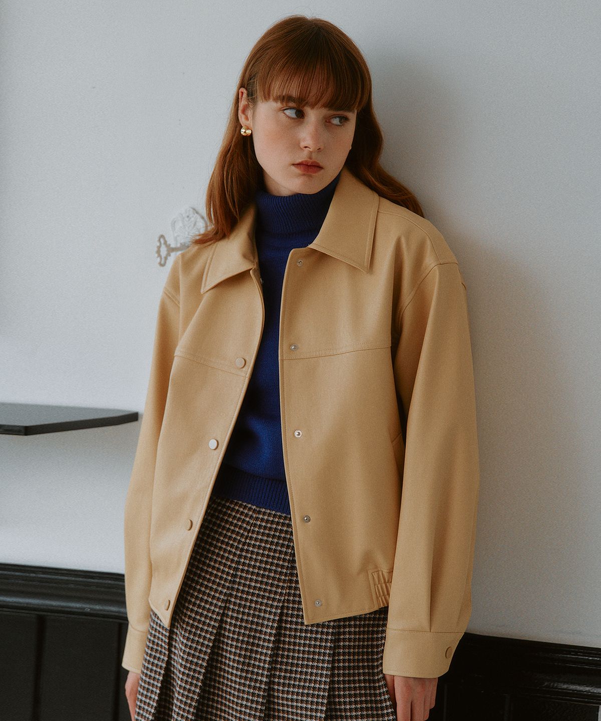 로라로라(ROLAROLA) LEATHER BOMBER JACKET BEIGE