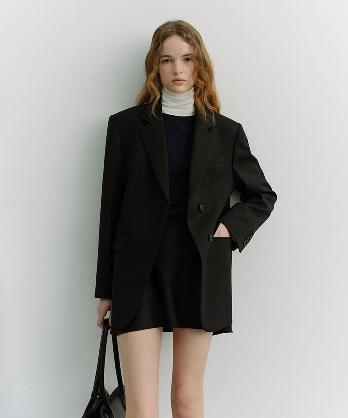 던스트(DUNST) ESSENTIAL 2 BUTTON WOOL BLAZER_UDJA6A202_BLACK