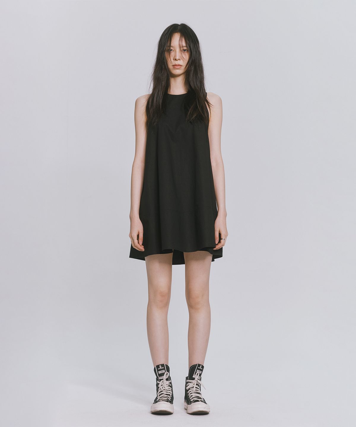 모노포비아(MONOPHOBIA) COTTON MINI DRESS BLACK