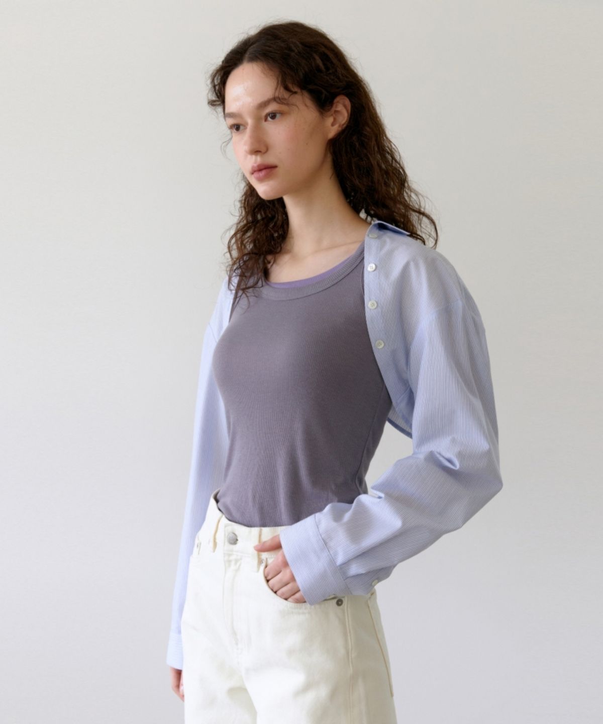 어나우트(UNNOUT) STRIPE SHIRT BOLERO - SKY