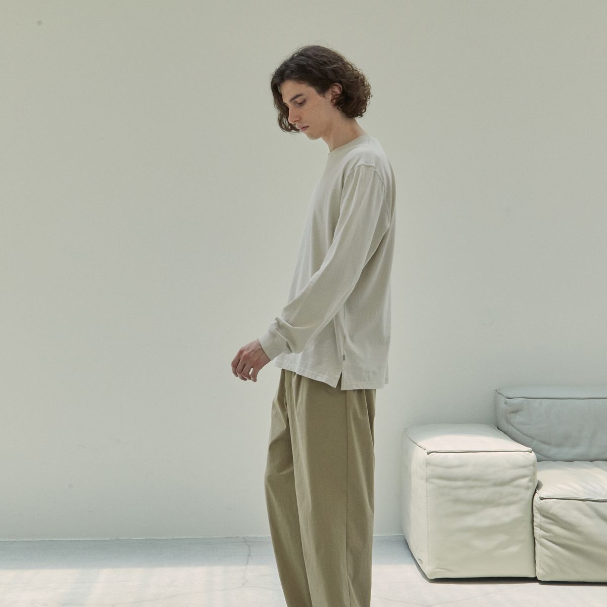 벤(BBEEEENN) MENS) 리브드 슬리브 T_에크루