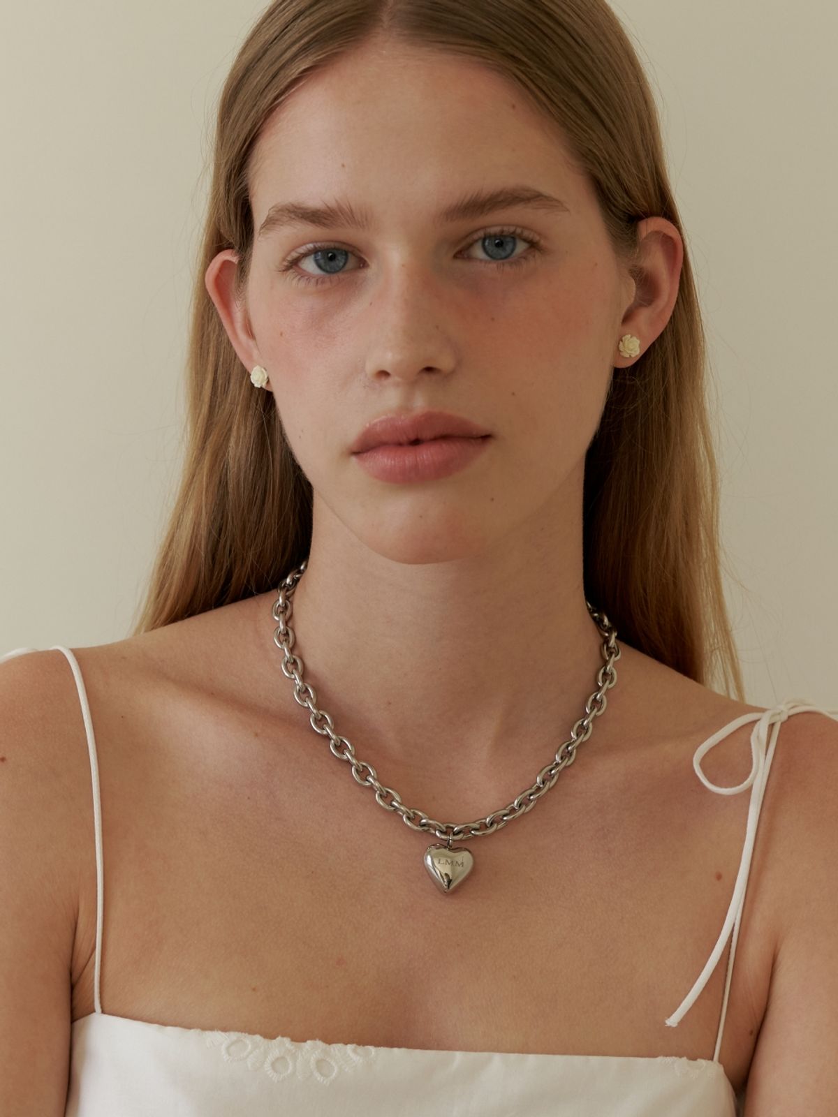러브미몬스터(LOVE ME MONSTER) [Surgical] Heart Charm Bold Chain Necklace