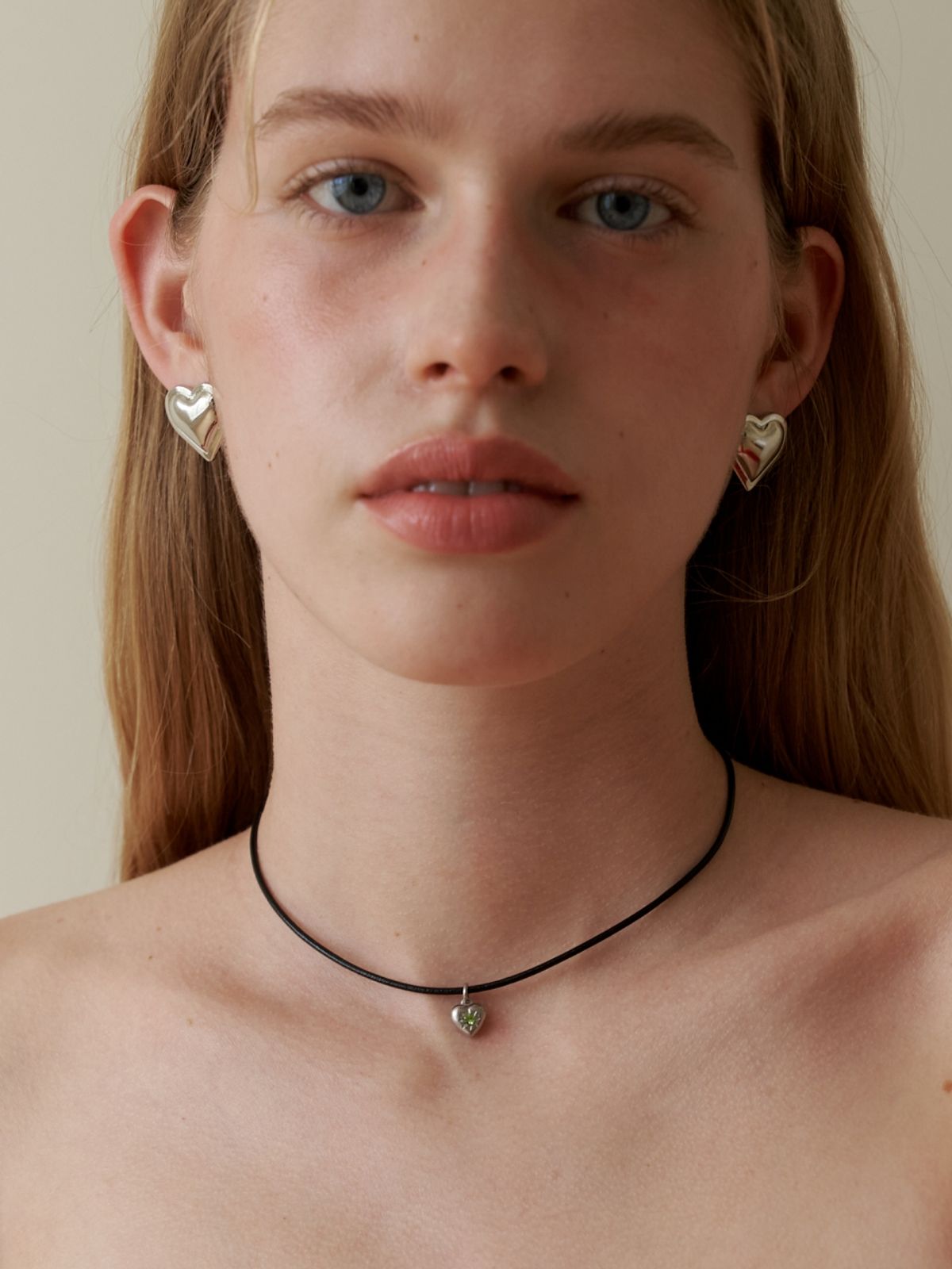 러브미몬스터(LOVE ME MONSTER) Bold LMM Logo Earrings_2Color