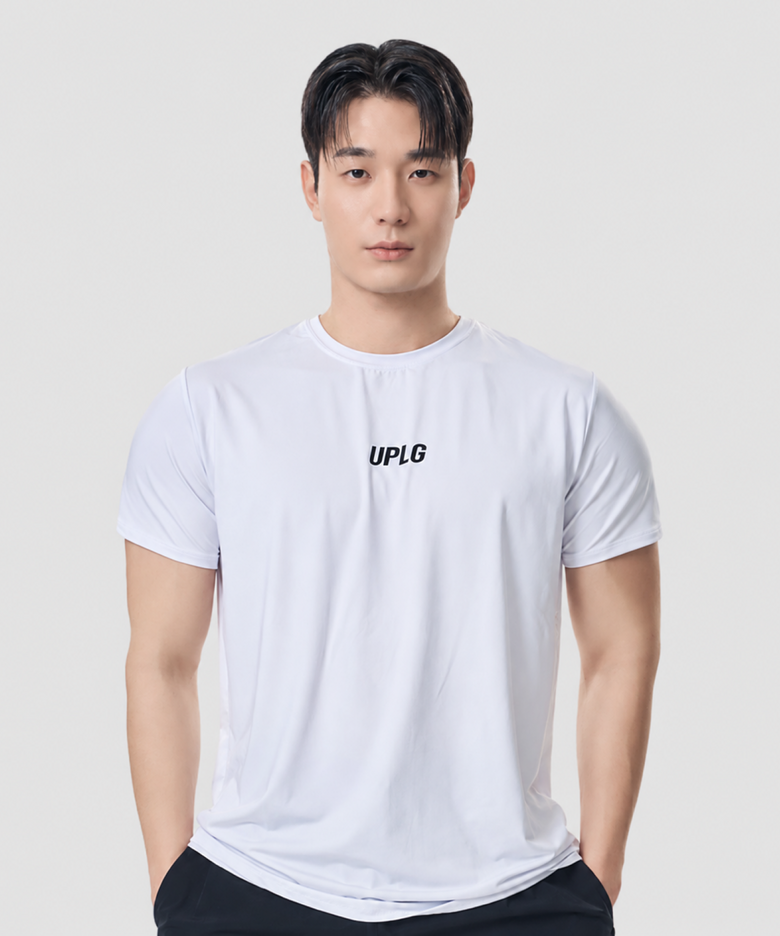 에센셜 드라이 머슬핏 반팔 티셔츠