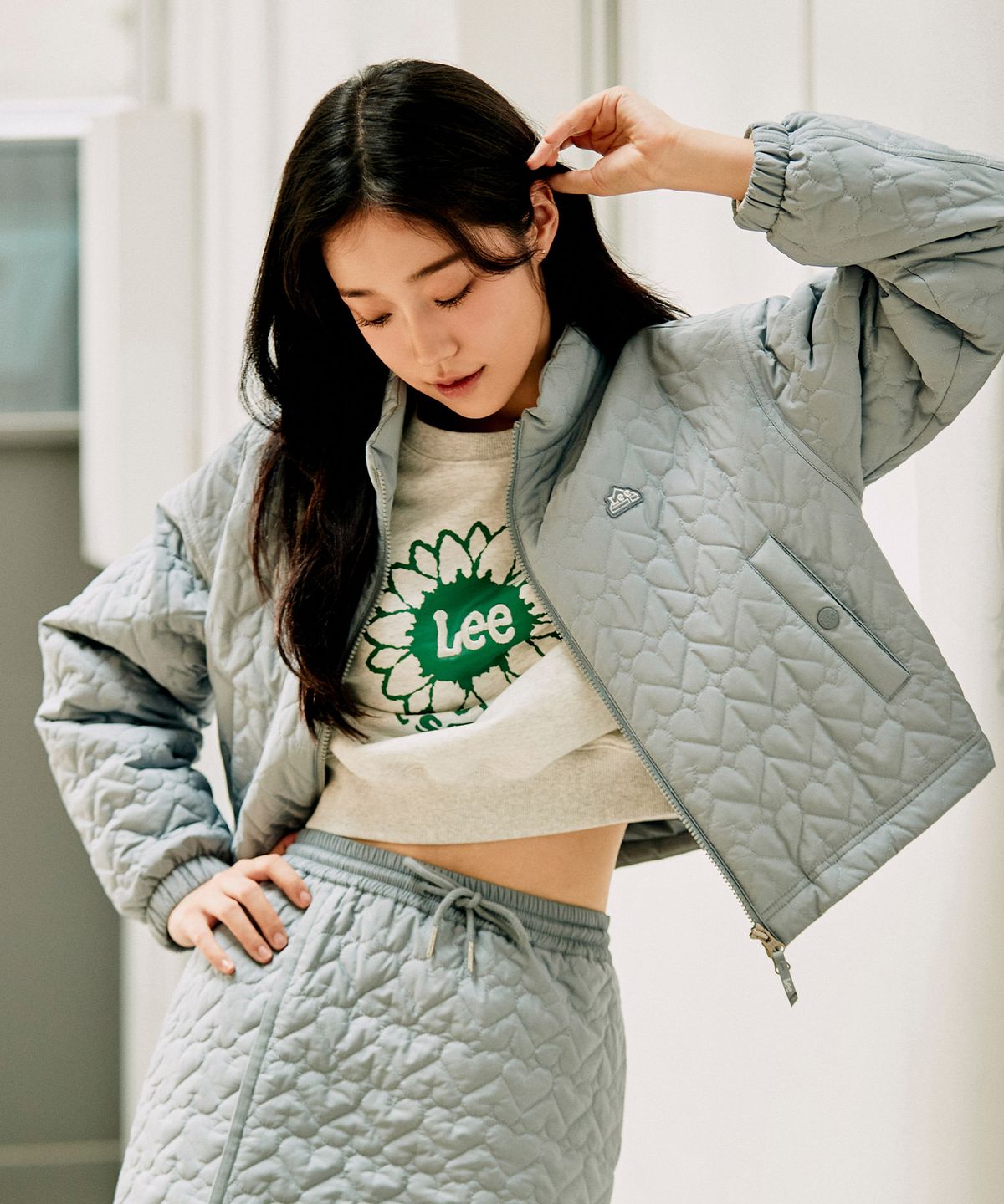 리(LEE) 우먼 크롭 하트 퀼팅 점퍼 스카이 블루