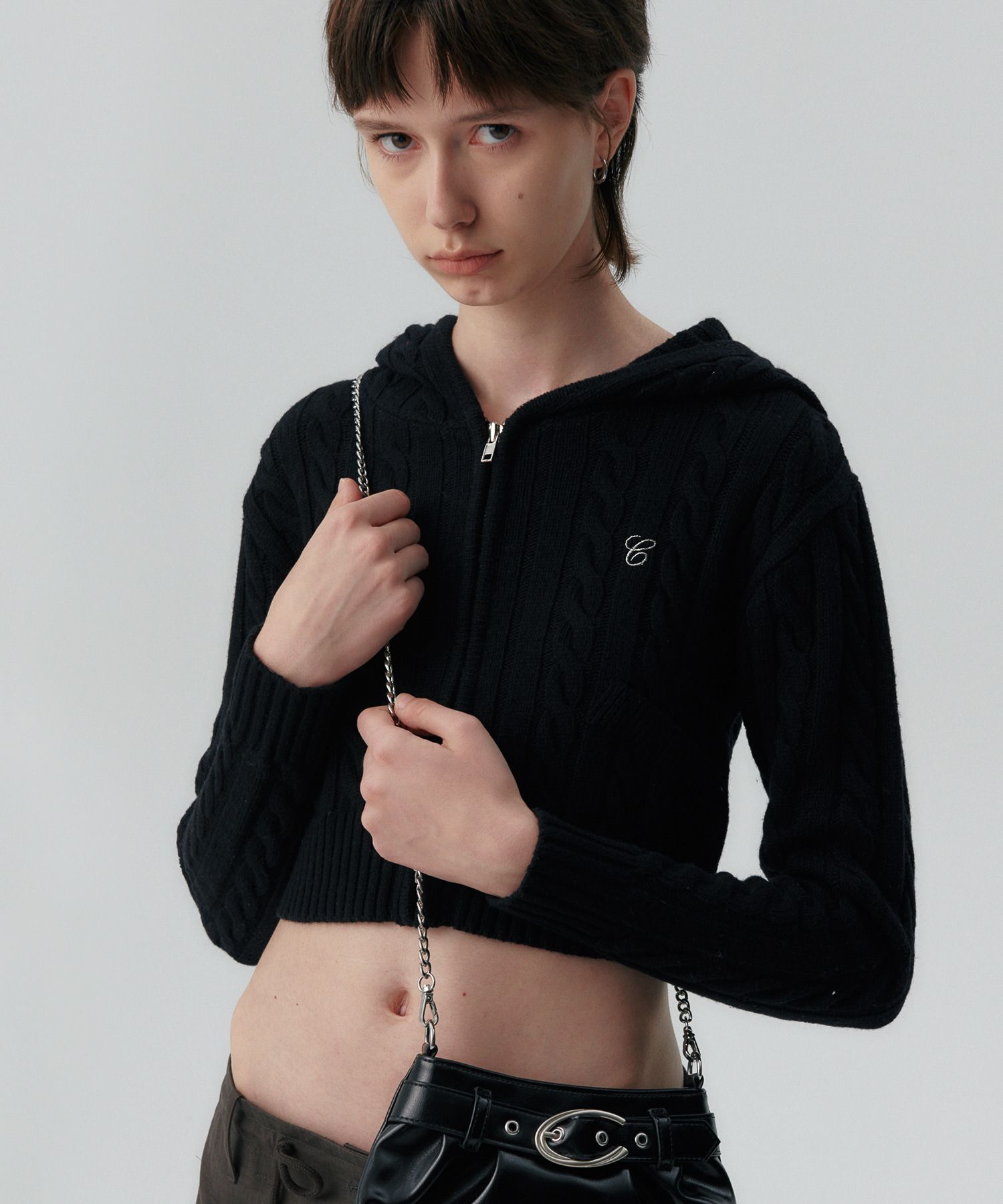 MUSINSA公式 | CURETTY C CABLE CROP KNIT HOODIE ZIP-UP_BLACK