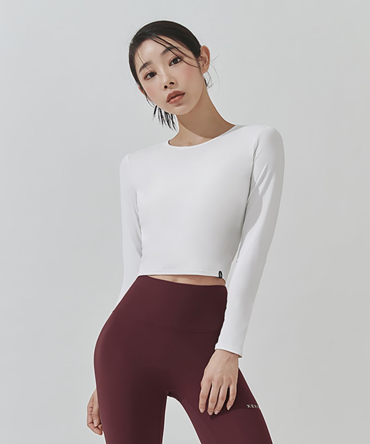 젝시믹스(XEXYMIX) 올데이페더 크롭탑 크림아이보리