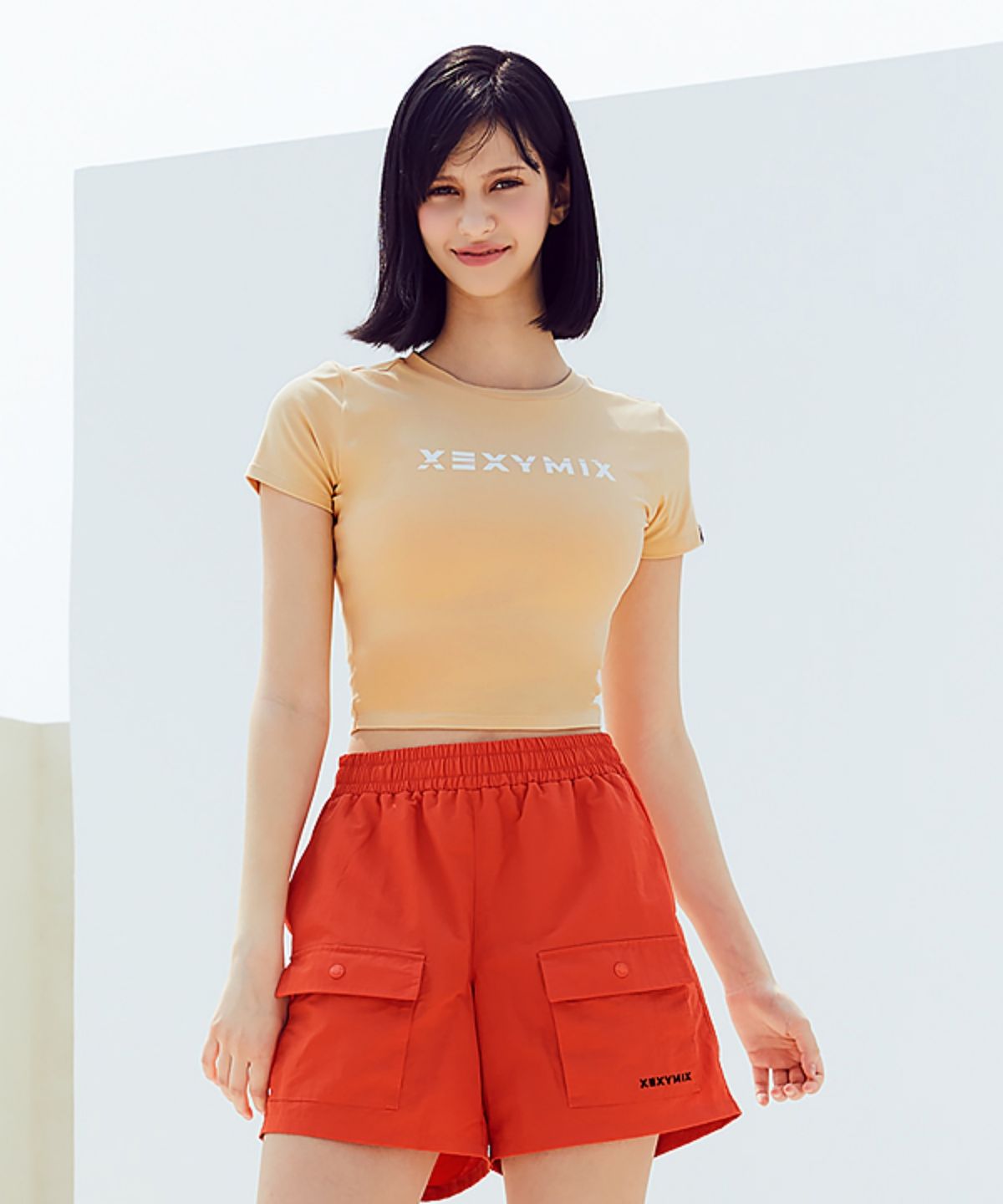 젝시믹스(XEXYMIX) 헤바 크롭탑 골드키위