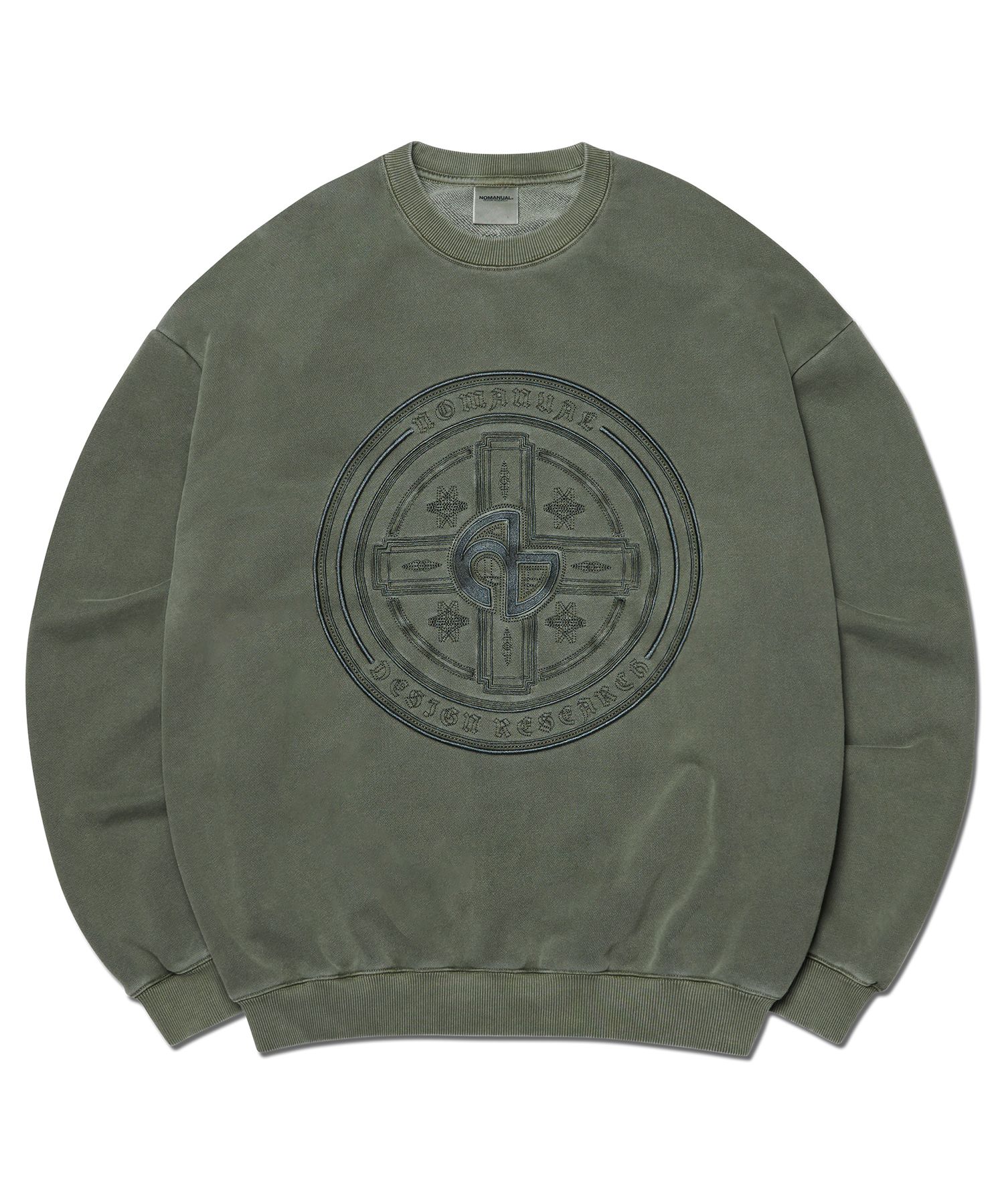 【高額売筋】 MUSINSA | NOMANUAL OVERDYED EMBLEM SWEATSHIRT - DEEP KHAKI トップス