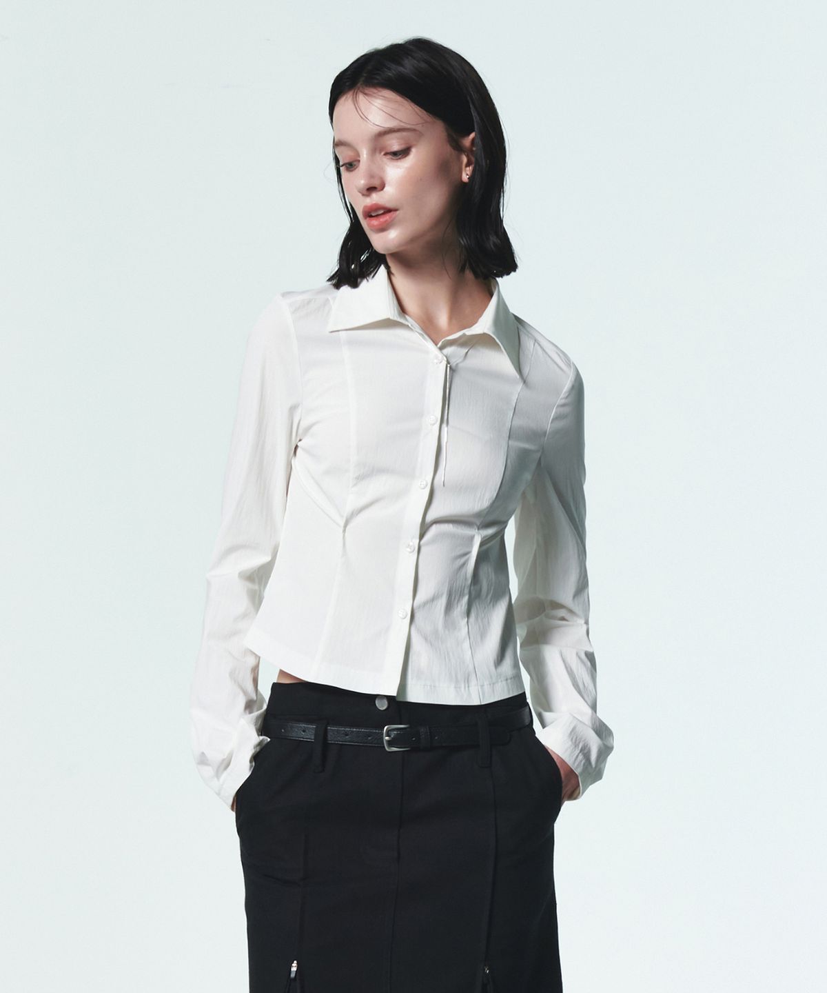 커렌트(CURRENT) PINTUCK DETAIL FITTED SHIRT [WHITE]