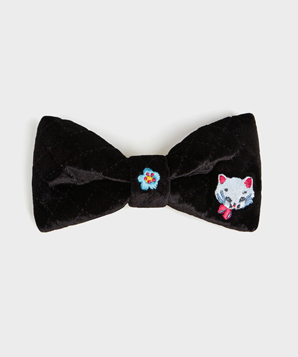 삭스어필(SOCKS APPEAL) NAT velvet ribbon pin cat