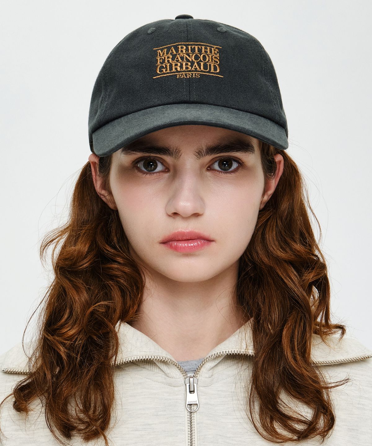마리떼 프랑소와 저버(MARITHÉ + FRANҪOIS GIRBAUD) SMALL CLASSIC LOGO CAP charcoal