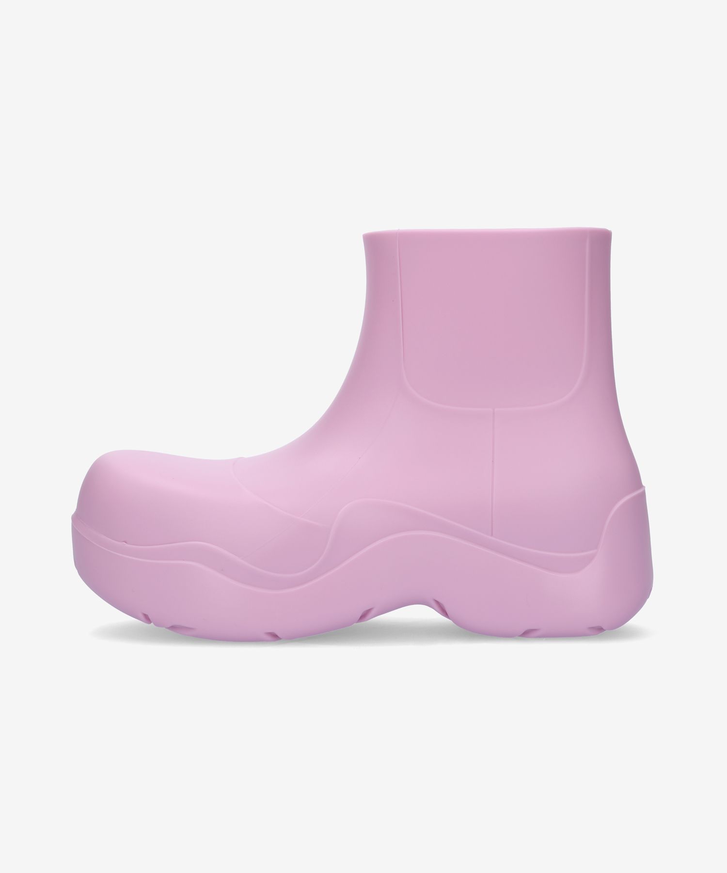 MUSINSA | BOTTEGA VENETA Puddle rubber ankle rain boots - Pink