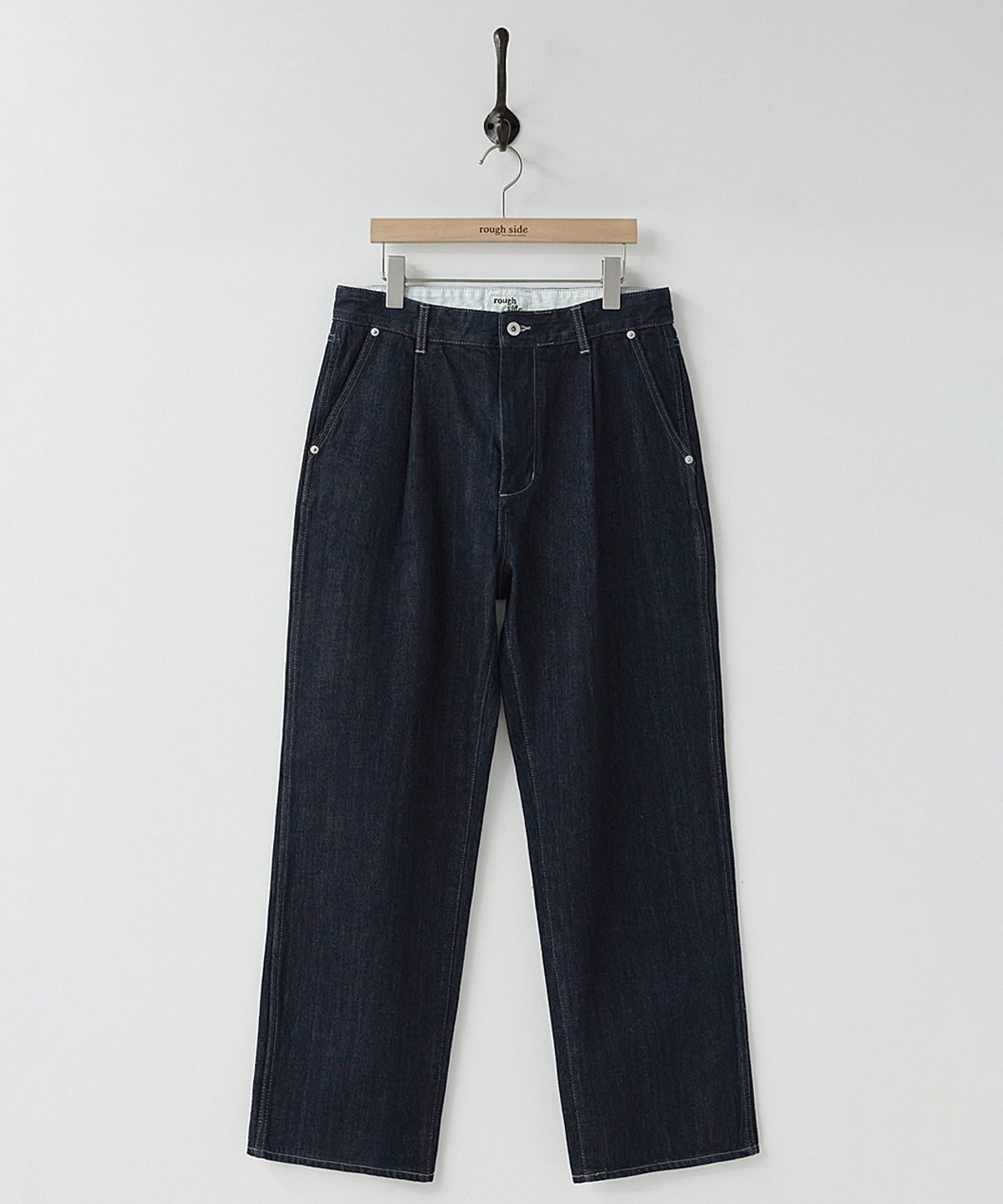 러프사이드(ROUGHSIDE) Drape Denim Pants One Washed