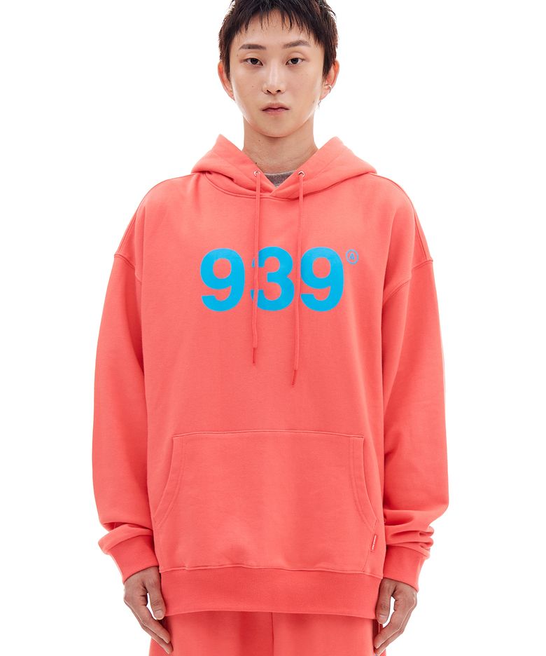 939 LOGO HOOD (SALMON)