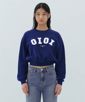 시그니처 부클 크롭 맨투맨_블루