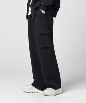 원턱 카고 스웨트 팬츠 [블랙]