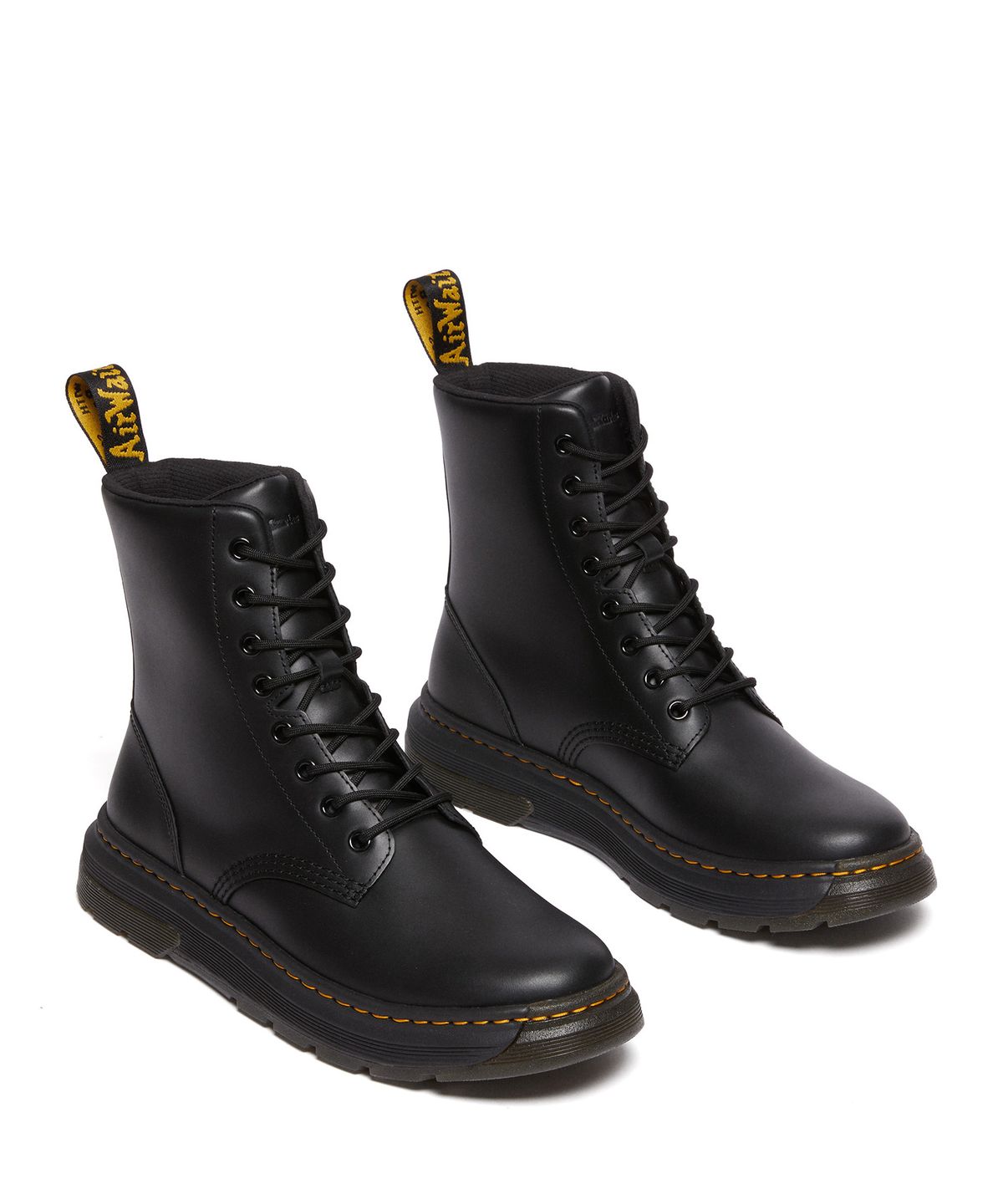 닥터마틴(DR.MARTENS) 크루슨 클래식 풀업 블랙 / 31222001