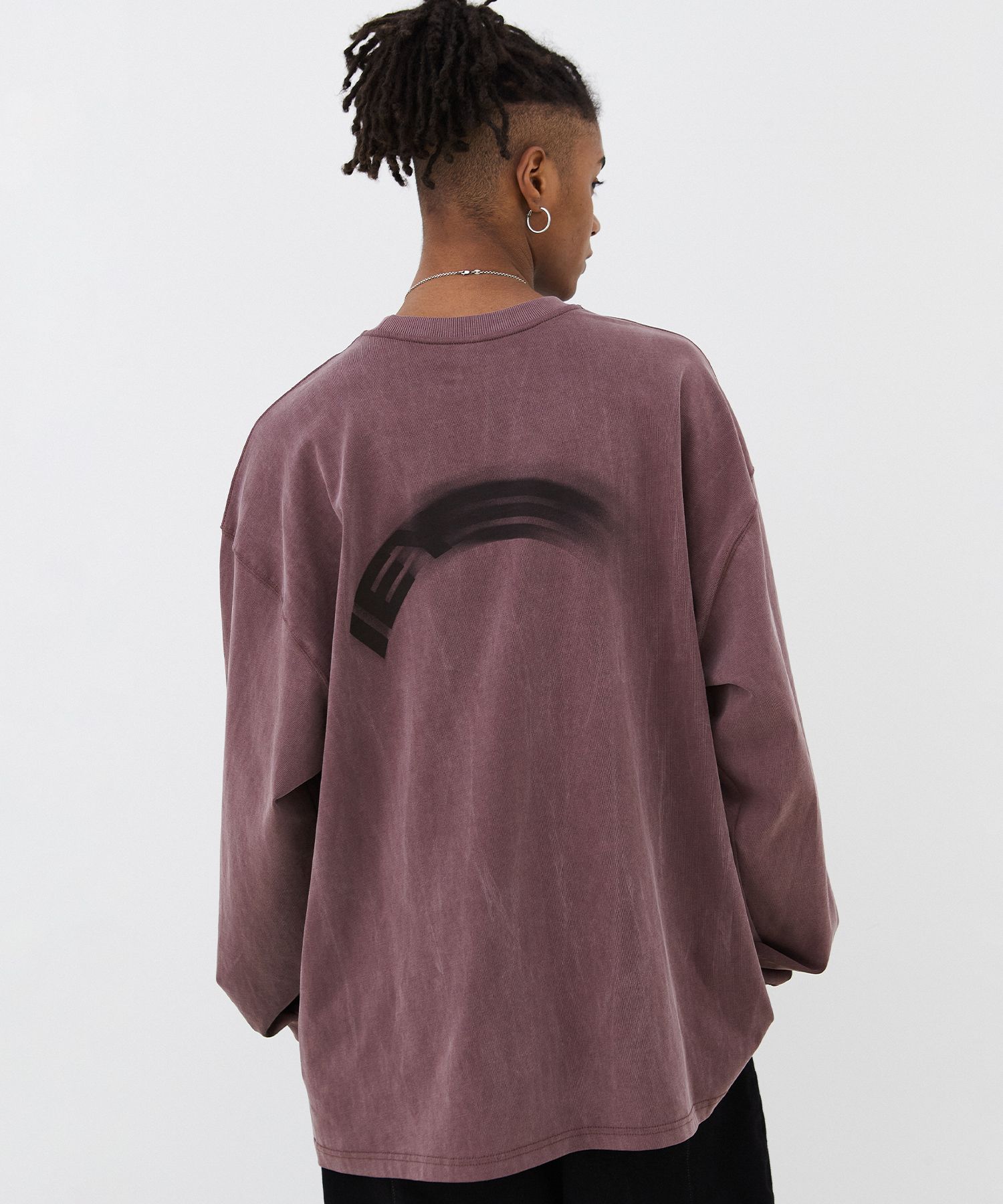 IEY ■ OVER MOTION LOGO LONG SLEEVE T-SHIRT MUSINSA公式 | IEY OVER MOTION LOGO LONG SLEEVE T-SHIRT Red