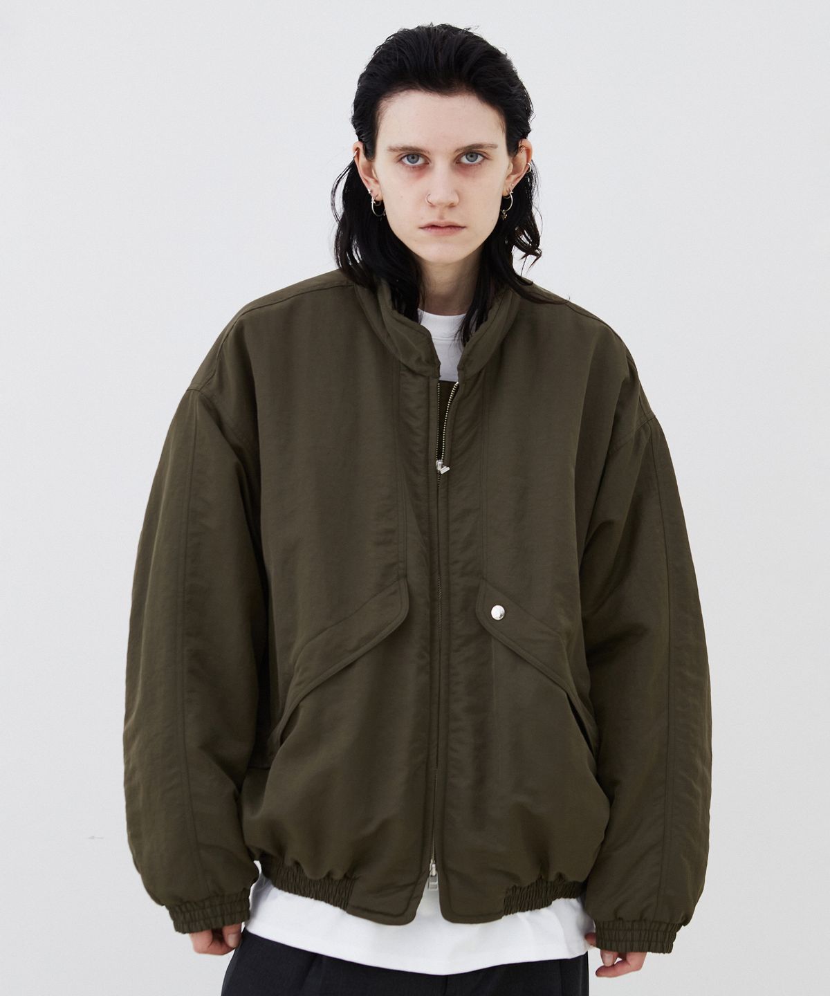 이에이(IEY) WIRE COLLAR OVERSIZED JUMPER Khaki