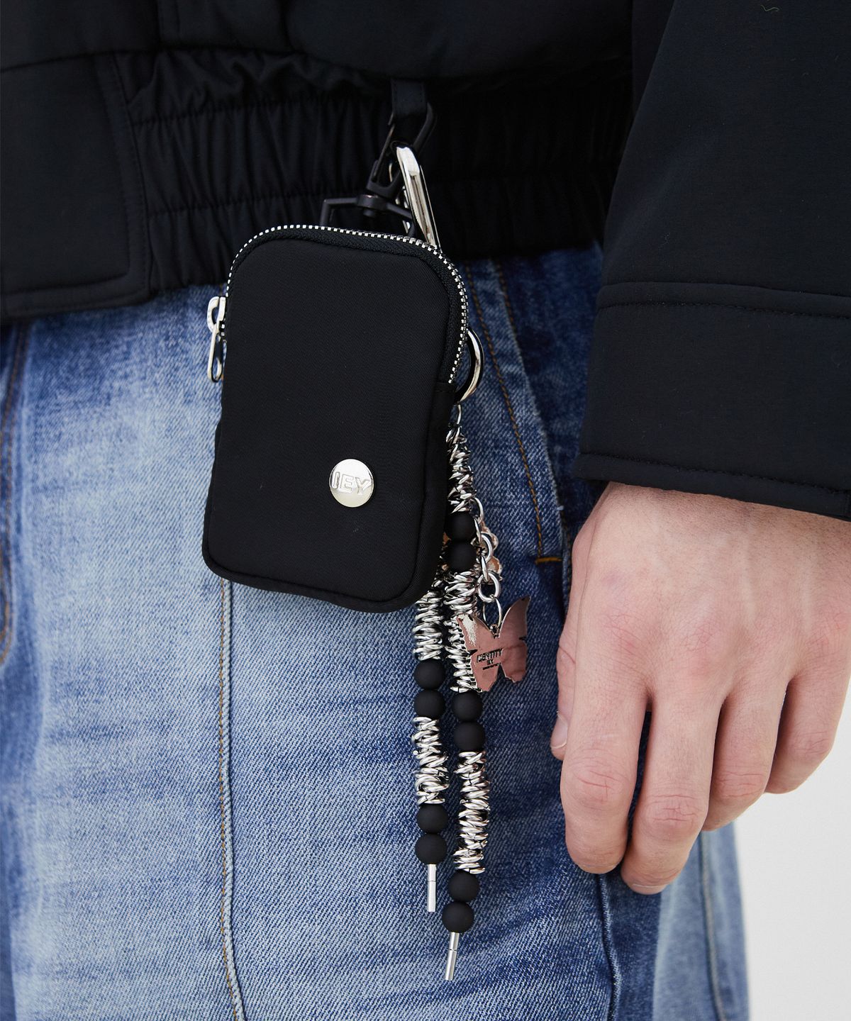 이에이(IEY) MINI POUCH KEYRING Black