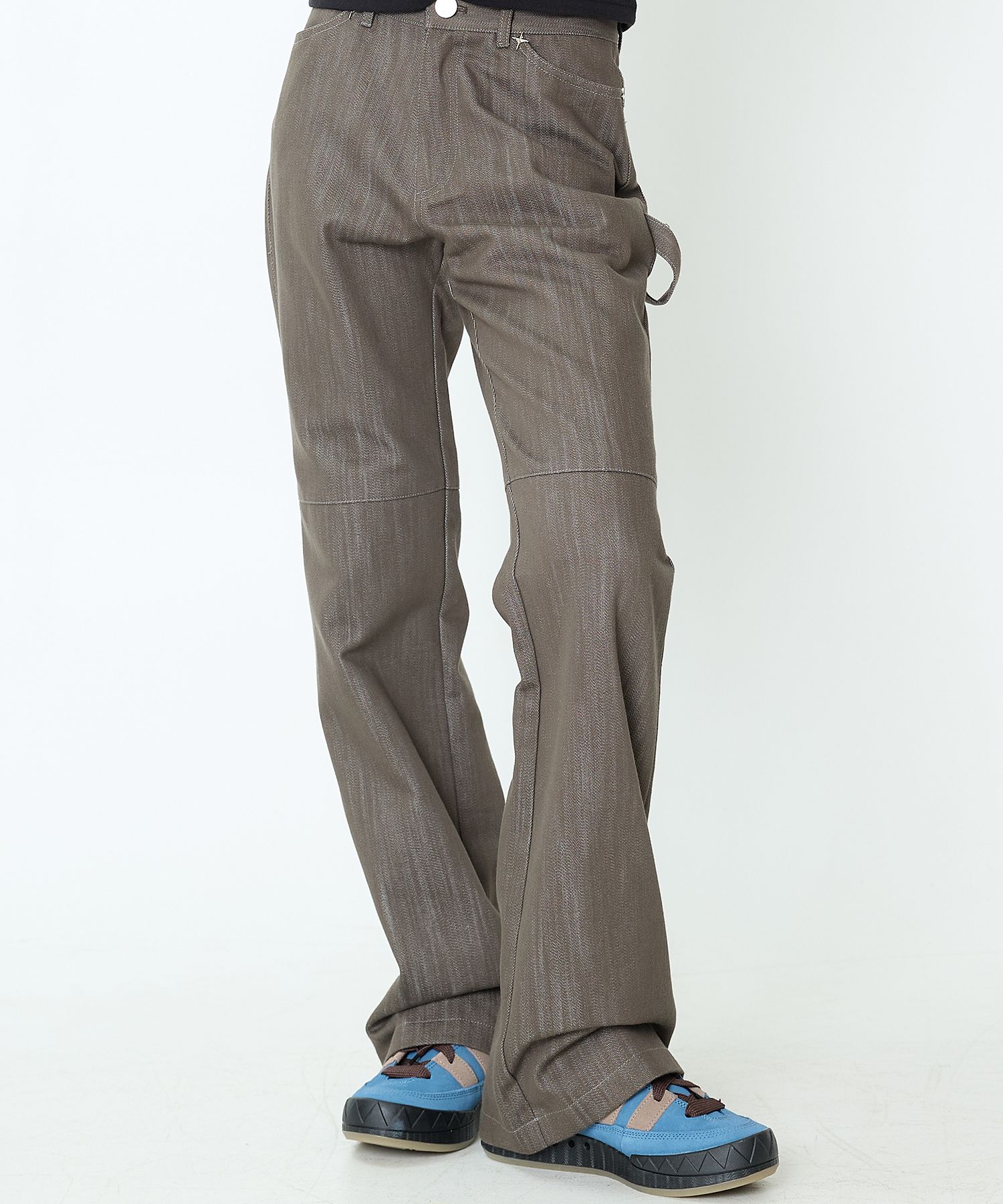 ☆韓国の人気☆【LUV IS TRUE】☆CH TUCK BOOTSCUT PANT.S☆ MUSINSA | LUV IS TRUE CH TUCK BOOTSCUT PANTS(BROWN)
