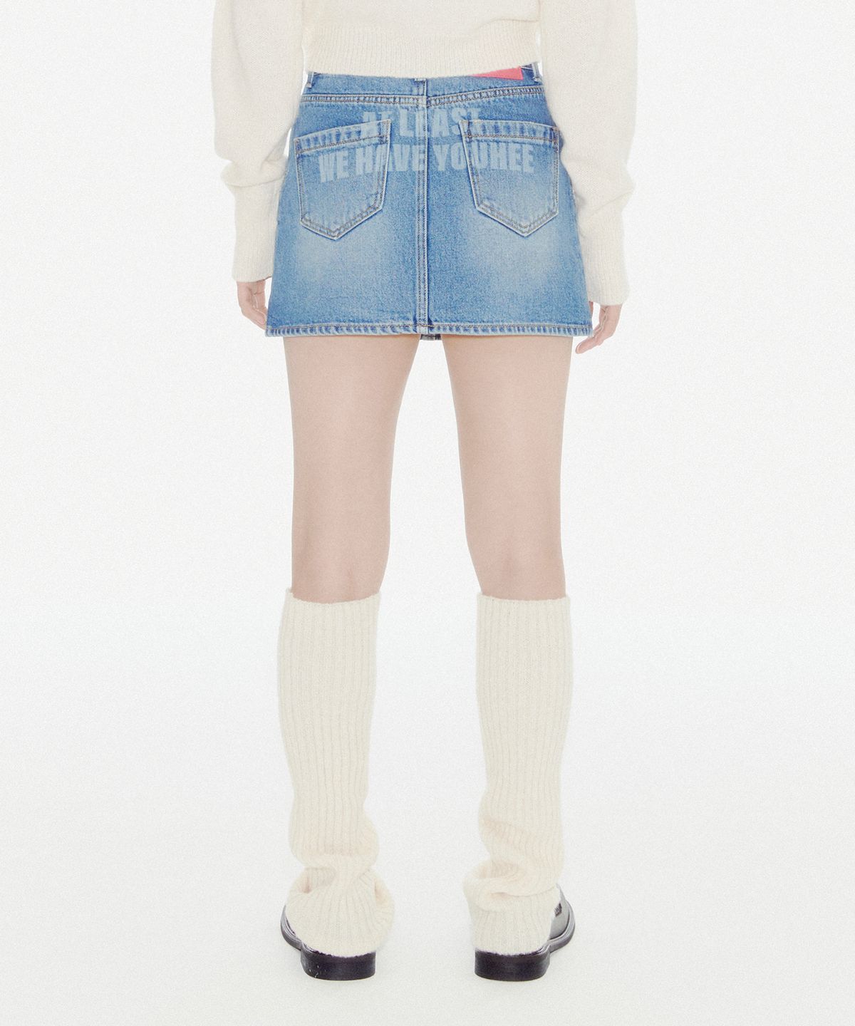 유희(YOUHEE) YOUHEE LETTERING DENIM MINI SKIRT BLUE