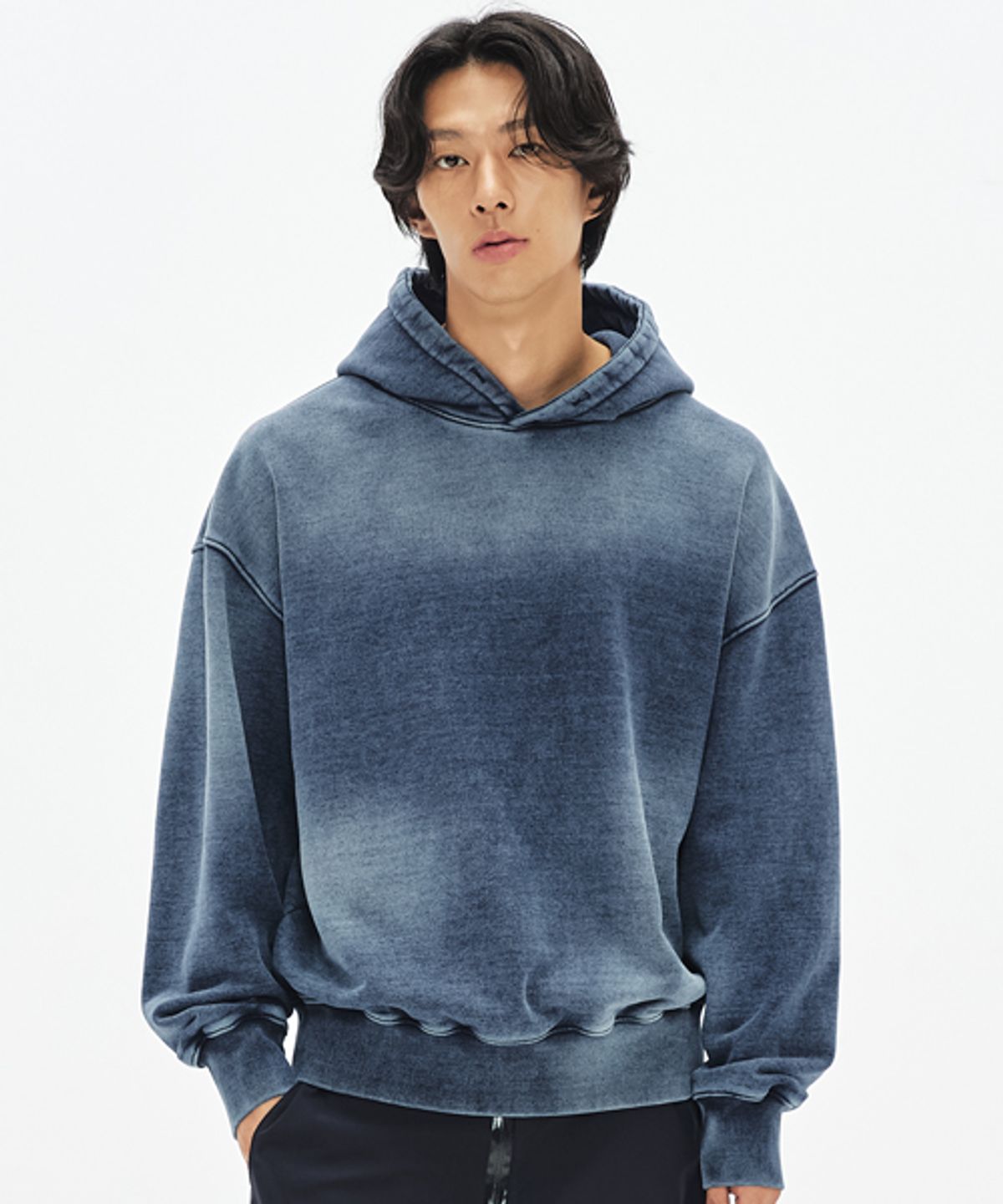 소버먼트(SOVERMENT) 950G 핸드 워시드 인디고 다잉 후드