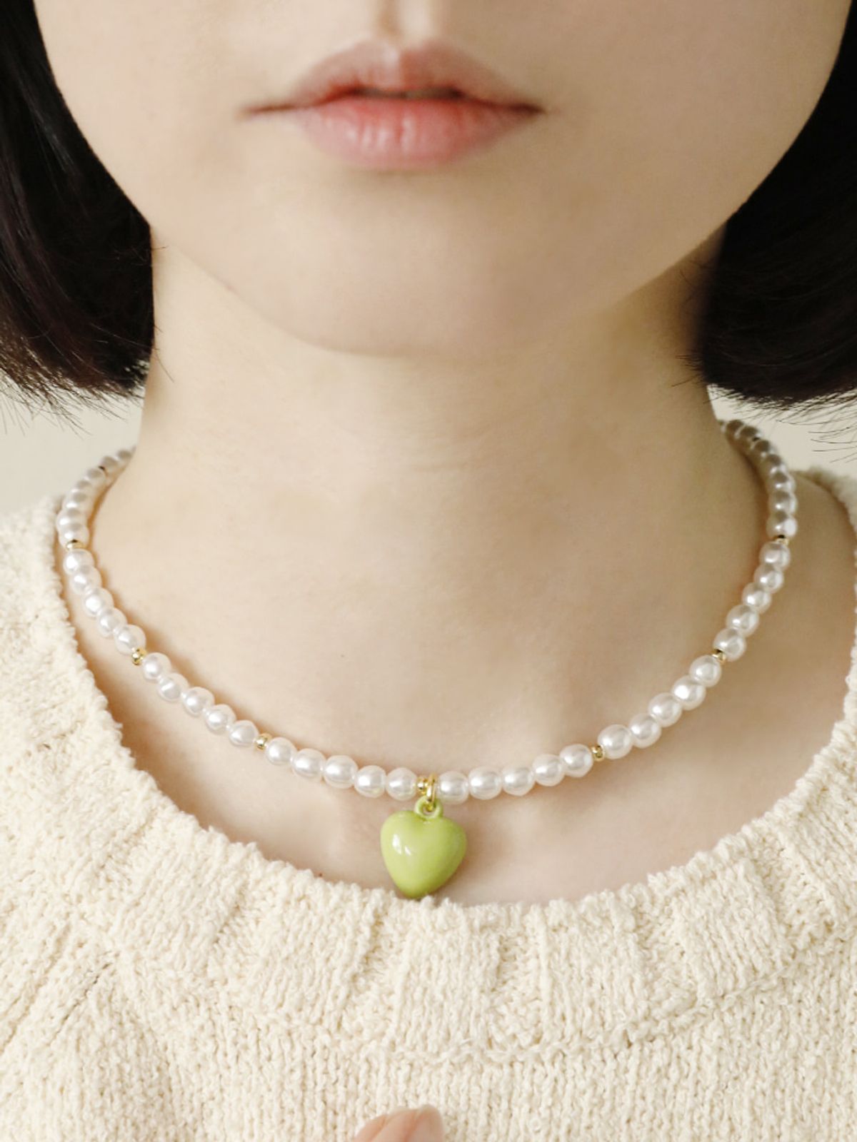 소수(SOSOO) Petite Heart Pearl Necklace 쁘띠 하트 진주 목걸이