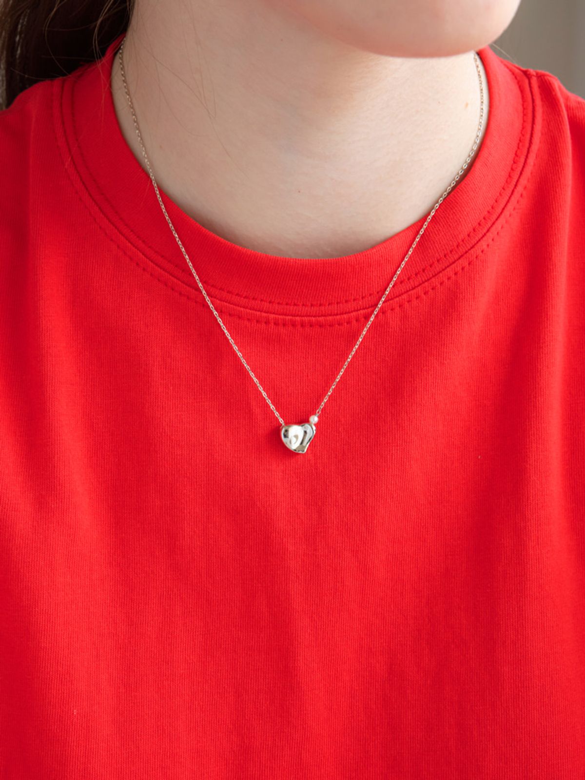 소수(SOSOO) Love Heart Silver Necklace 러브 하트 실버 목걸이
