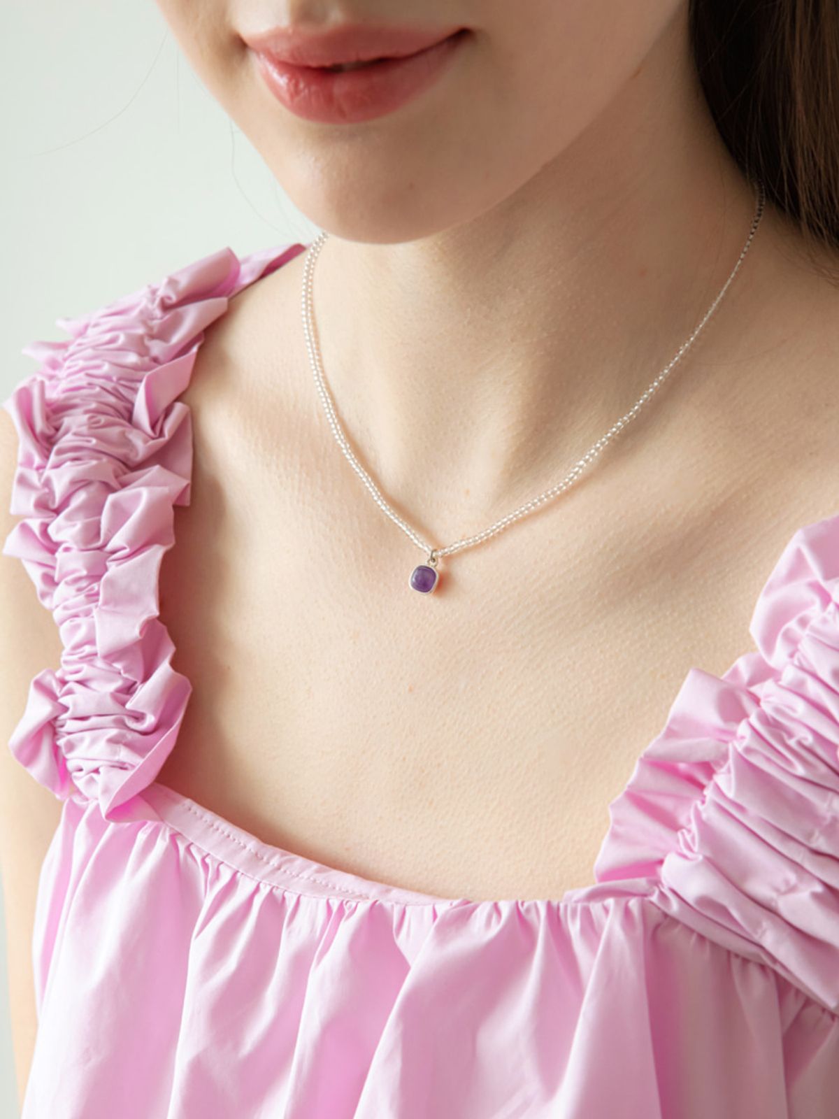 소수(SOSOO) Marin Square Necklace 마린 스퀘어 목걸이 퍼플