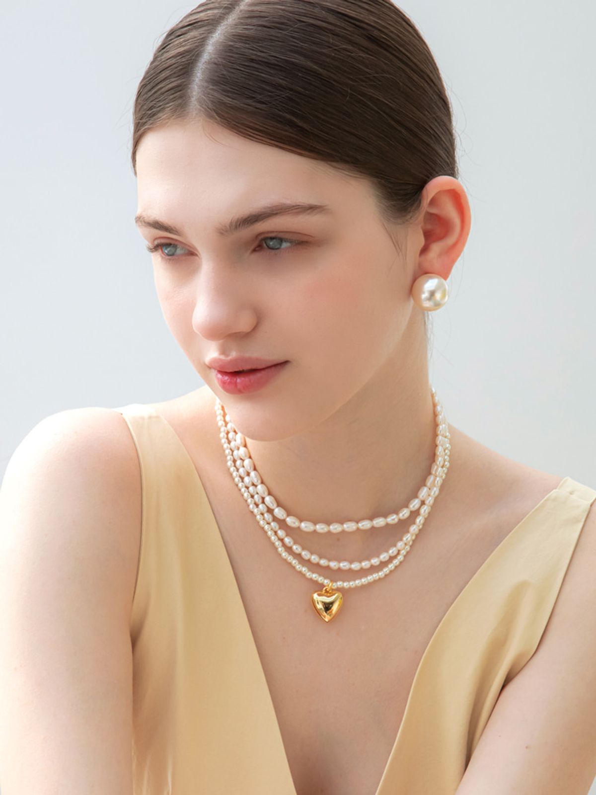 소수(SOSOO) Tote Pearl Earring 토트 진주 귀걸이