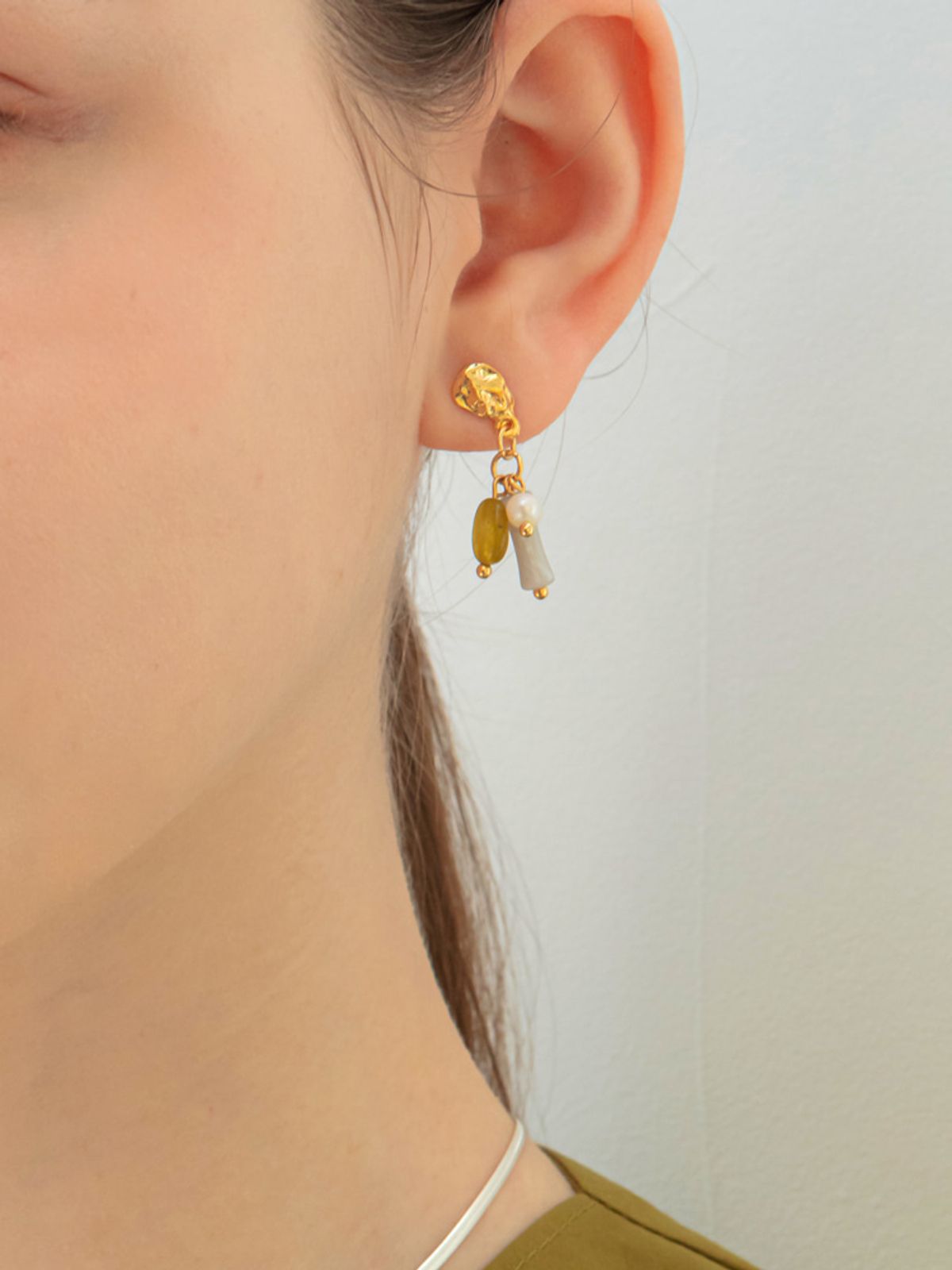 소수(SOSOO) Dropping Earring 드로핑 귀걸이 그린