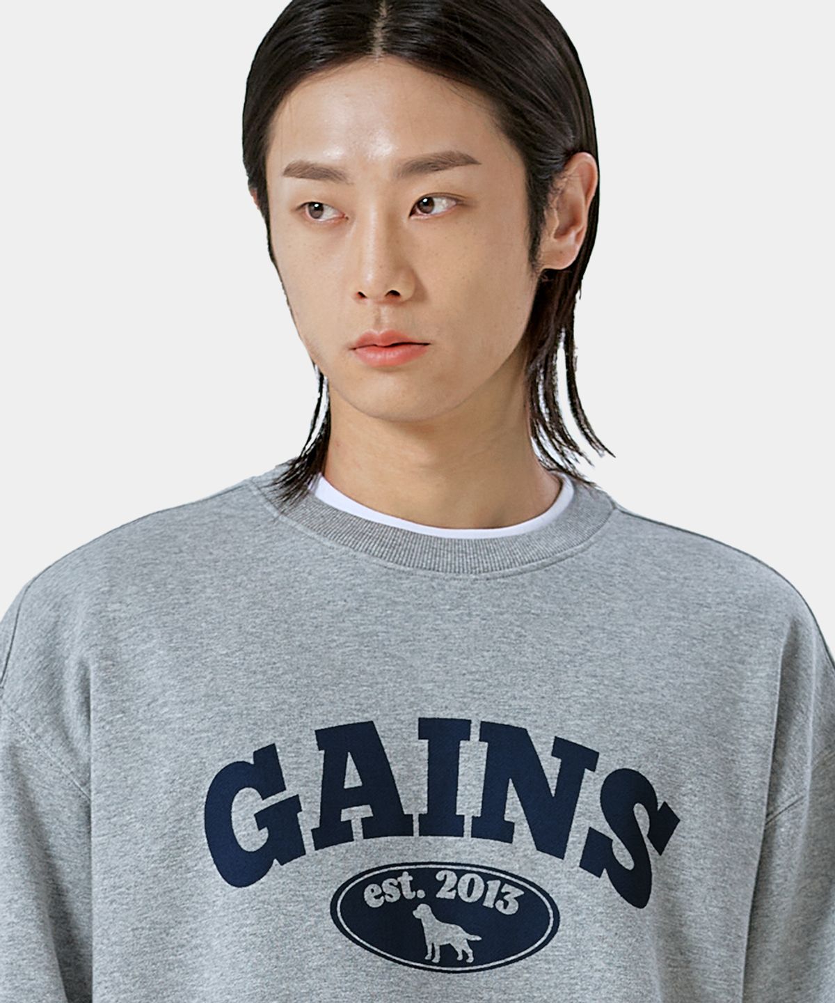 게인스보로(GAINSBORO) 골든로고 맨투맨_멜란지그레이