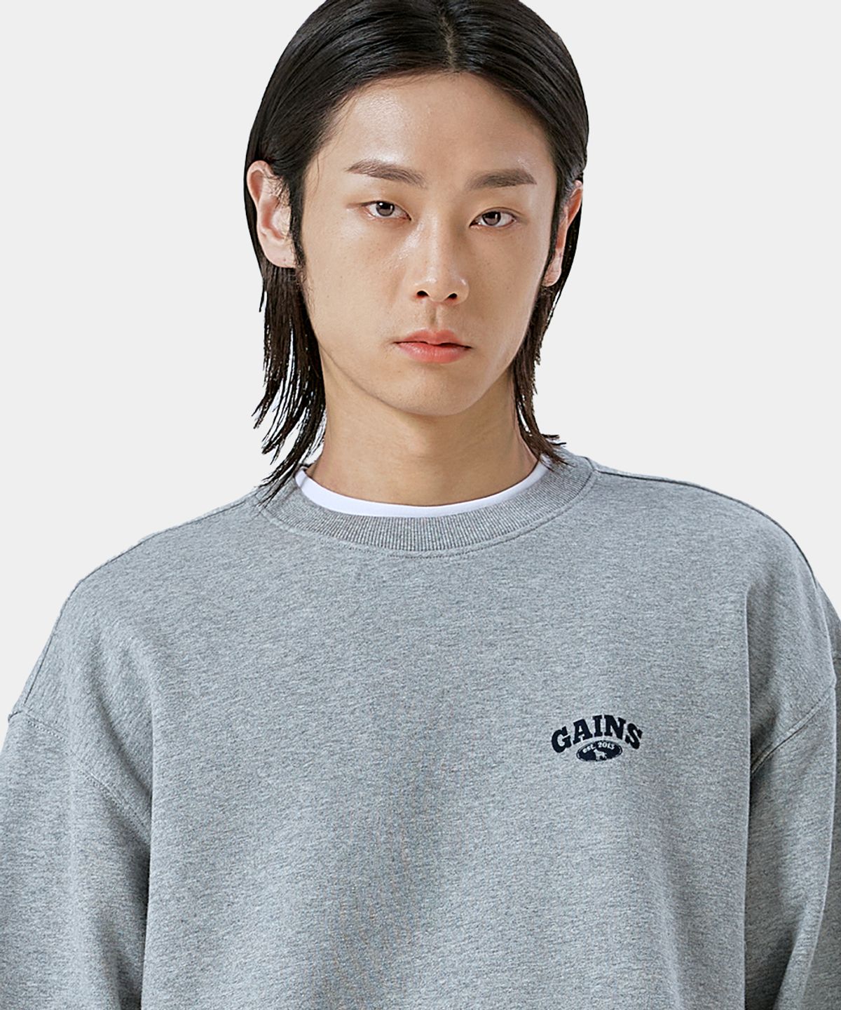 게인스보로(GAINSBORO) 스몰 골든로고 맨투맨_멜란지그레이
