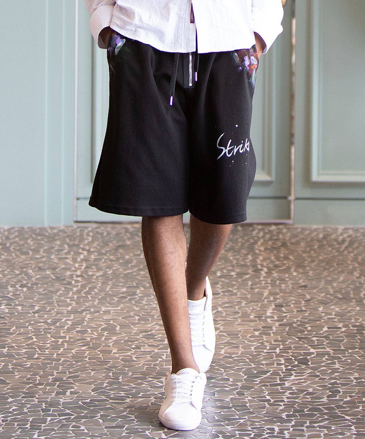스트라이크(STRIKE) Zipper Cotton Wash Relaxed Shorts (BLACK)