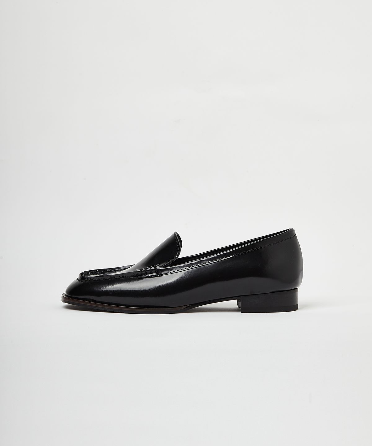 러브어스유(LOVEUSU) Italy Cow Leather Loafer (black)