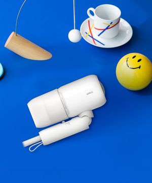 이온에센셜케어 접이식 드라이기 UN-B3022